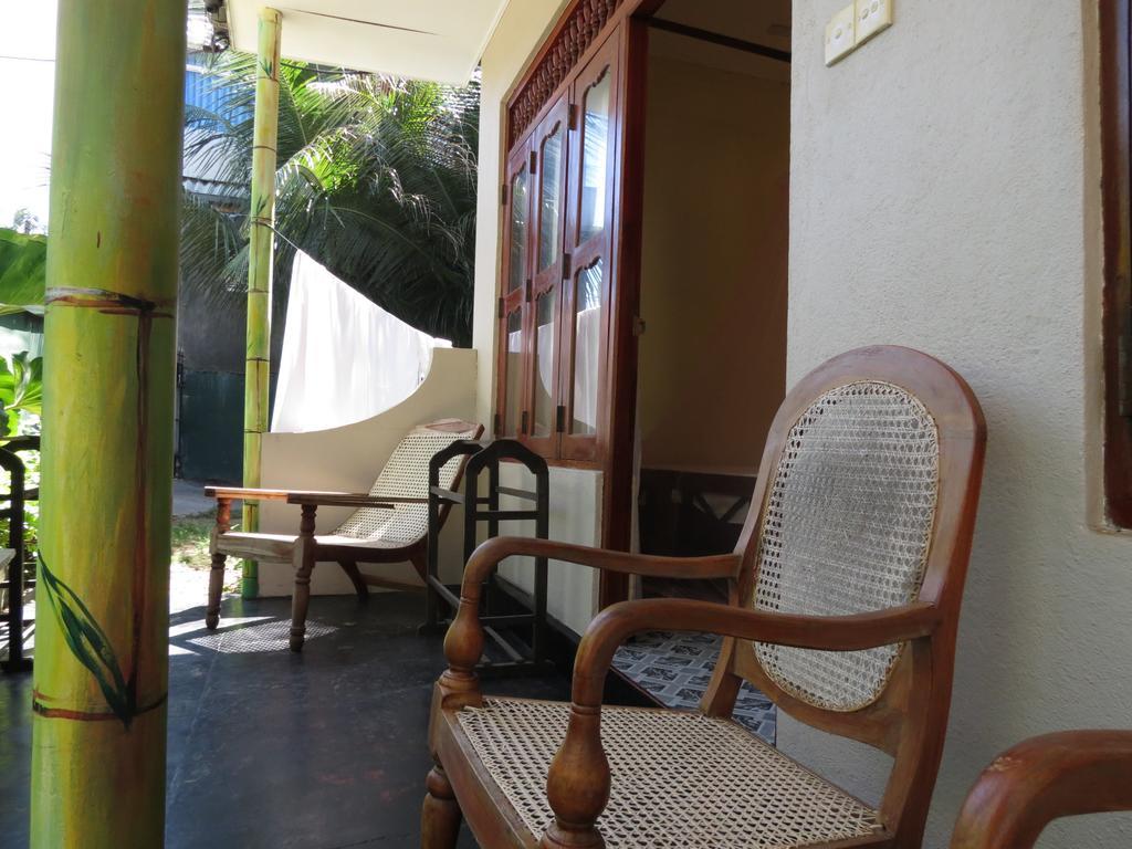 Why Not Guest House ヒッカドゥワ 部屋 写真